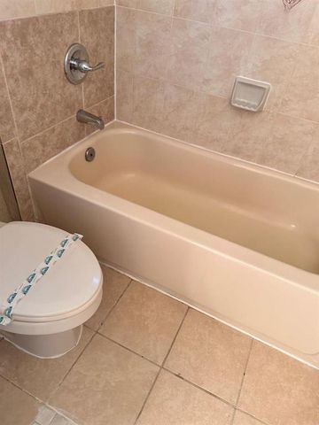 1721 SW 81st Terrace, North Lauderdale, FL 33068