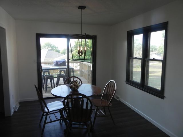 1760 E ELDORADO DR, Columbia, MO 65202