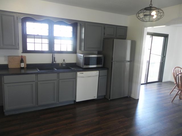 1760 E ELDORADO DR, Columbia, MO 65202