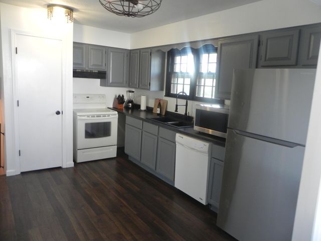 1760 E ELDORADO DR, Columbia, MO 65202