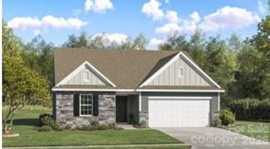 826 Sparano Loop 32, York, SC 29745