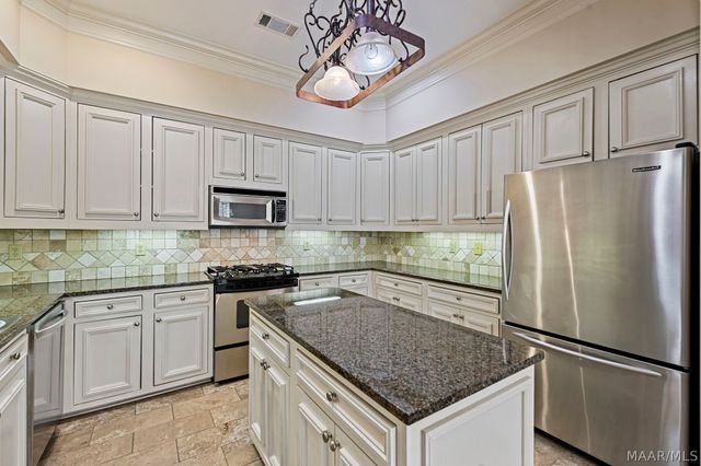 7048 Mid Pines, Montgomery, AL 36117