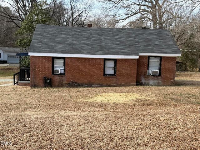 1222 Rauhut Street, Burlington, NC 27217