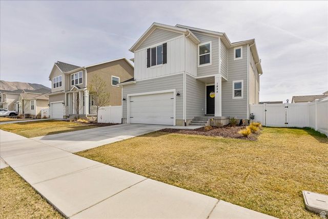 1824 E MEADOWLARK DR, Eagle Mountain, UT 84005