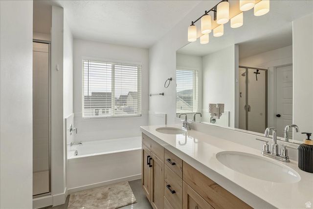 1824 E MEADOWLARK DR, Eagle Mountain, UT 84005