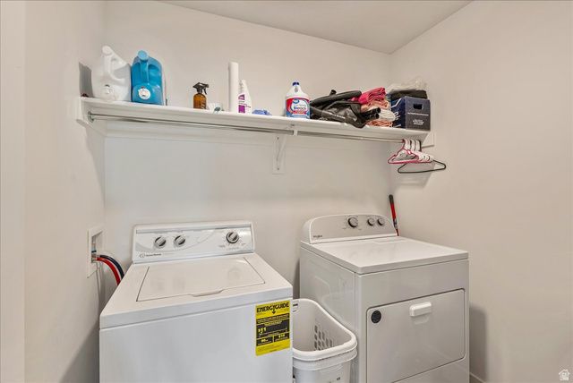 1824 E MEADOWLARK DR, Eagle Mountain, UT 84005