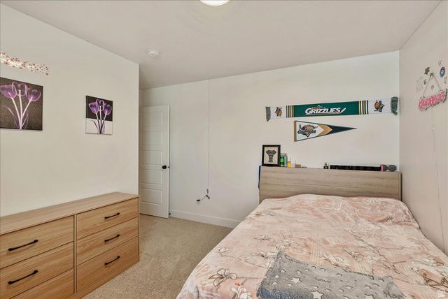 1824 E MEADOWLARK DR, Eagle Mountain, UT 84005