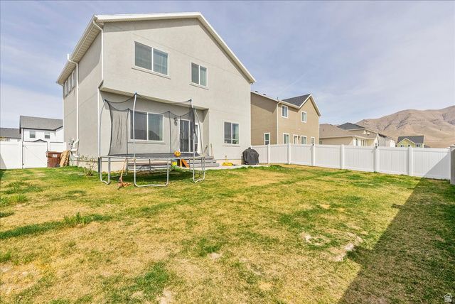 1824 E MEADOWLARK DR, Eagle Mountain, UT 84005