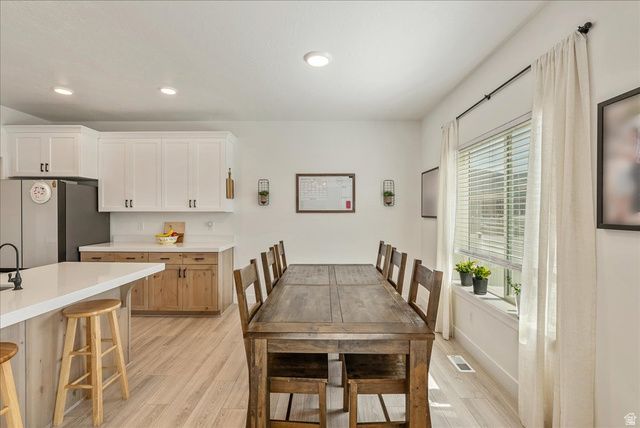 1824 E MEADOWLARK DR, Eagle Mountain, UT 84005