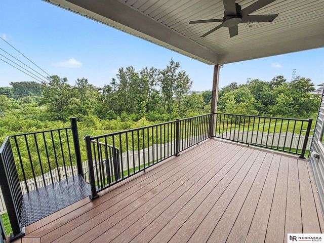 9023 Red Sky Lane, Lincoln, NE 68520