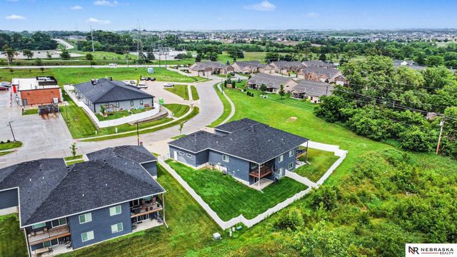 9023 Red Sky Lane, Lincoln, NE 68520