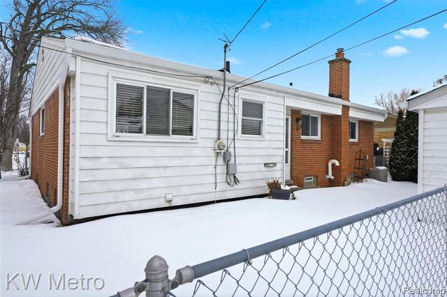 1204 Montrose Avenue, Royal Oak, MI 48073