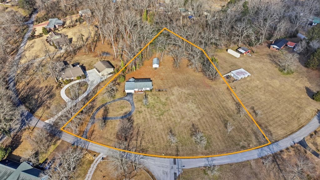 2031 Carolana Circle, Hixson, TN 37343