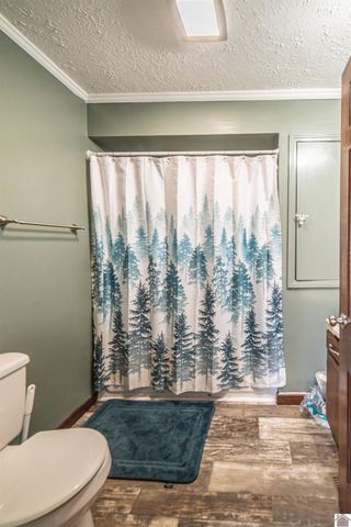 181 Woodland Dr., Benton, KY 42025