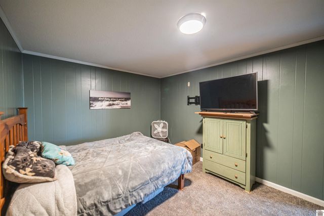 181 Woodland Dr., Benton, KY 42025