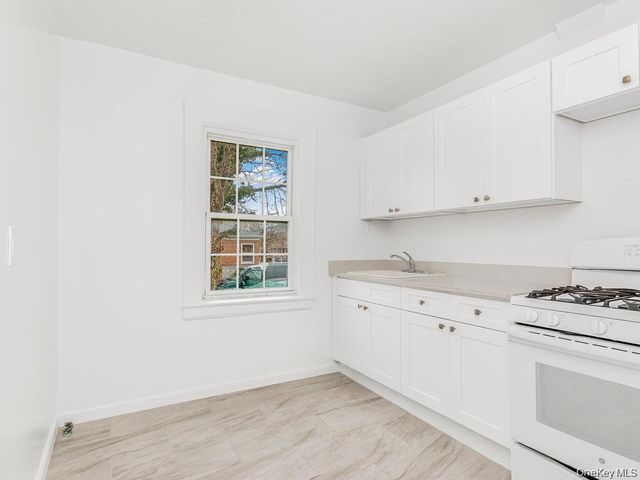 3302 Bronxwood Avenue 1, Bronx, NY 10469