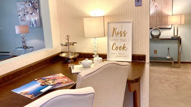 350 Ford Road 7, Saint Louis Park, MN 55426