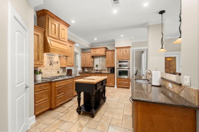 4106 Angling Lane, Spring, TX 77386