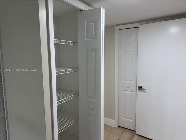 491 Racquet Club Rd 312, Weston, FL 33326