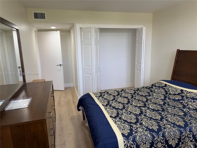 491 Racquet Club Rd 312, Weston, FL 33326