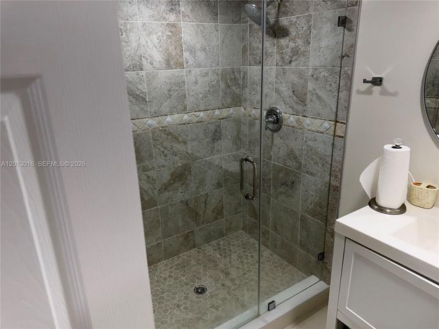 491 Racquet Club Rd 312, Weston, FL 33326