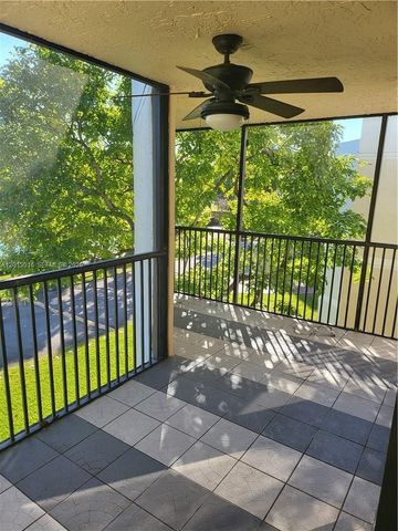 491 Racquet Club Rd 312, Weston, FL 33326