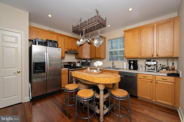 58 WEAVER DR, Marlton, NJ 08053