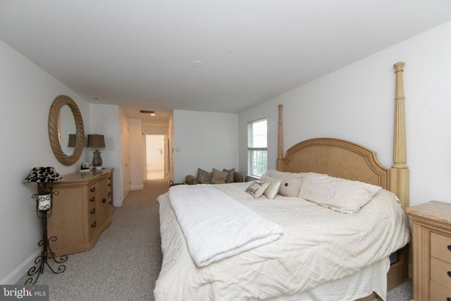58 WEAVER DR, Marlton, NJ 08053