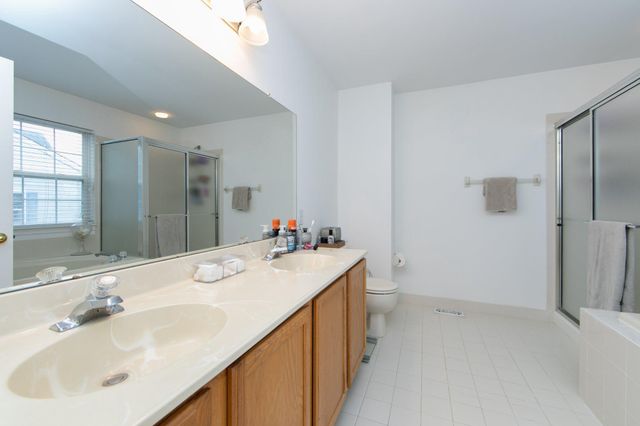 58 WEAVER DR, Marlton, NJ 08053