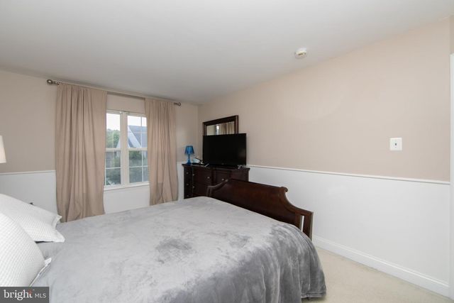 58 WEAVER DR, Marlton, NJ 08053