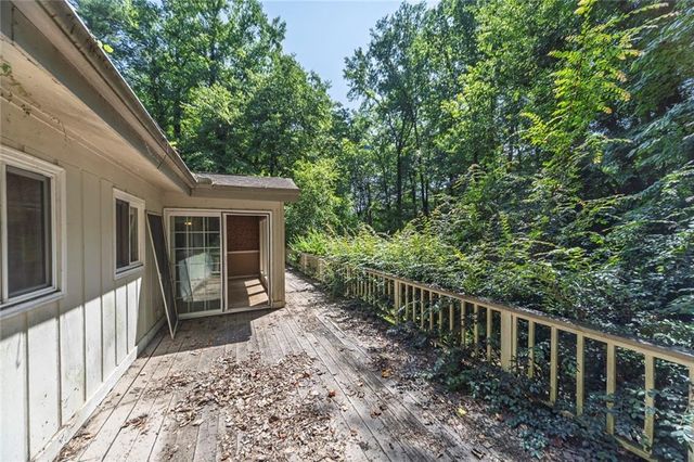 3548 Club NW Drive, Kennesaw, GA 30144