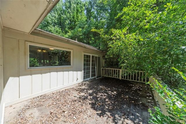 3548 Club NW Drive, Kennesaw, GA 30144