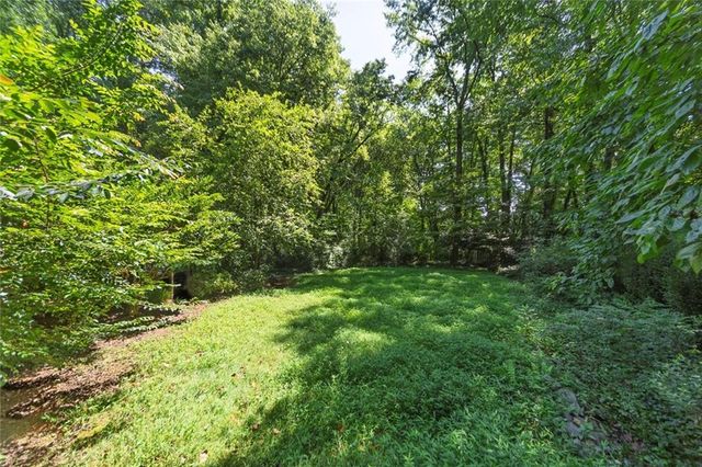 3548 Club NW Drive, Kennesaw, GA 30144