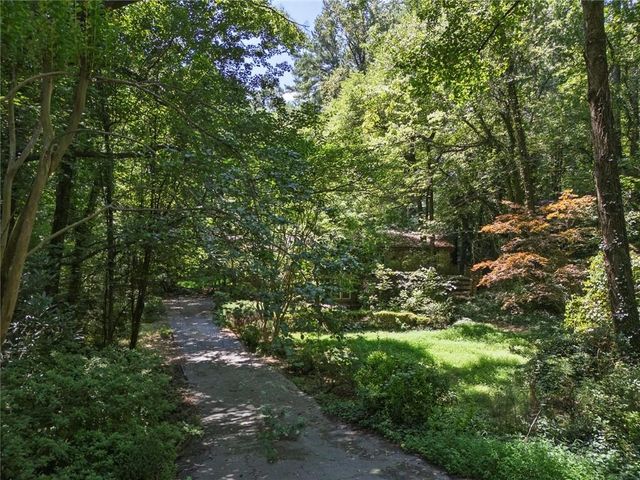 3548 Club NW Drive, Kennesaw, GA 30144