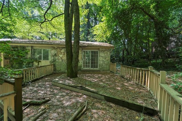 3548 Club NW Drive, Kennesaw, GA 30144