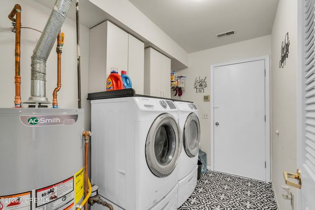 21 S Baker Drive, Jackson, NJ 08527