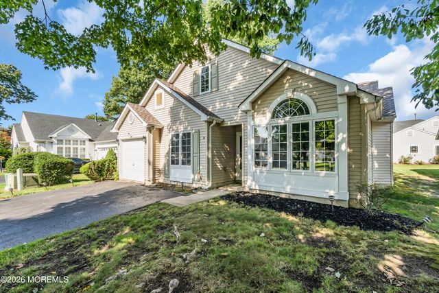 21 S Baker Drive, Jackson, NJ 08527