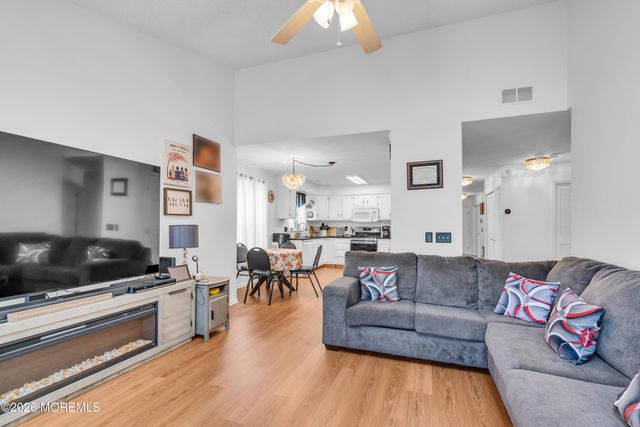 21 S Baker Drive, Jackson, NJ 08527