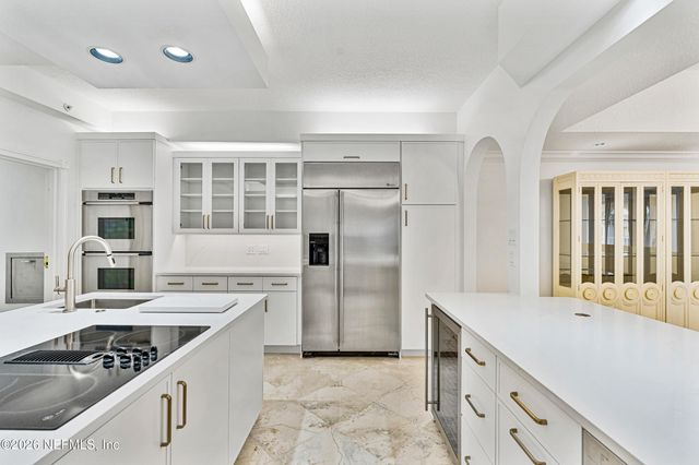 604 OCEAN CLUB Court, Fernandina Beach, FL 32034