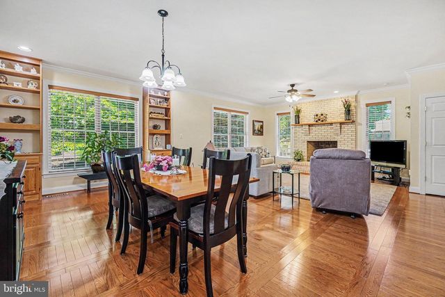 1905 CHRISTOPHER PL, Harrisburg, PA 17110
