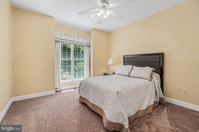 1905 CHRISTOPHER PL, Harrisburg, PA 17110