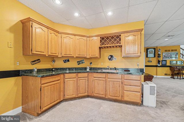 1905 CHRISTOPHER PL, Harrisburg, PA 17110