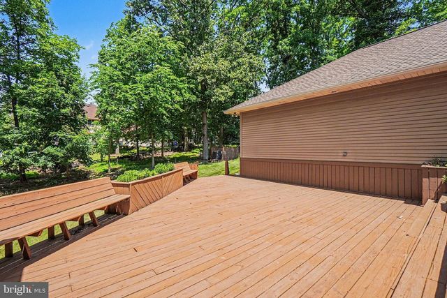 1905 CHRISTOPHER PL, Harrisburg, PA 17110