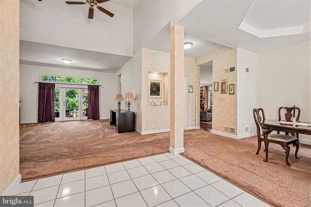 1905 CHRISTOPHER PL, Harrisburg, PA 17110