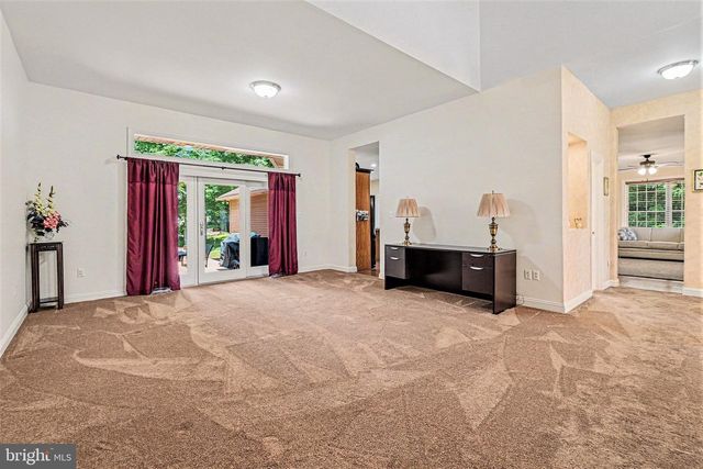 1905 CHRISTOPHER PL, Harrisburg, PA 17110