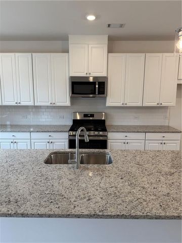 407 Nix Lane, Lawrenceville, GA 30046