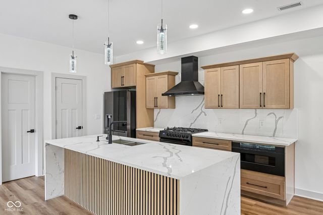 1518 Spruce Street, Indianapolis, IN 46203
