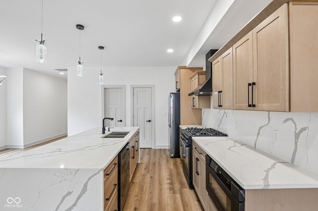 1518 Spruce Street, Indianapolis, IN 46203