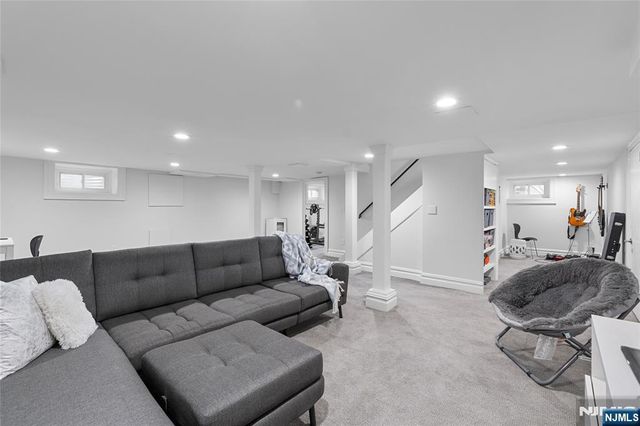 46 Sussex Road, Tenafly, NJ 07670