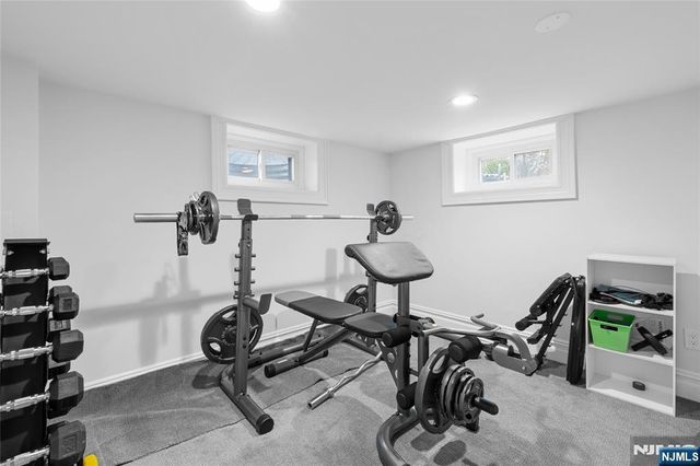 46 Sussex Road, Tenafly, NJ 07670